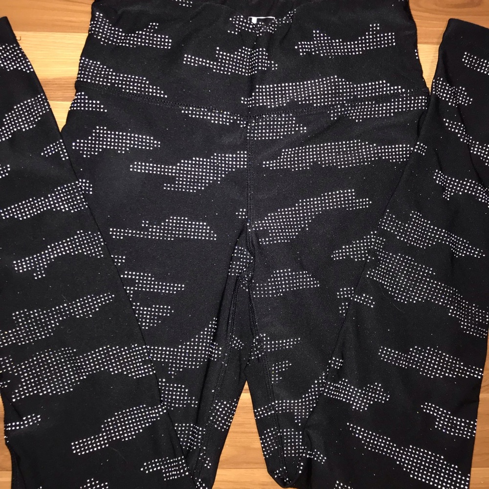 Reflective Camo Leggings